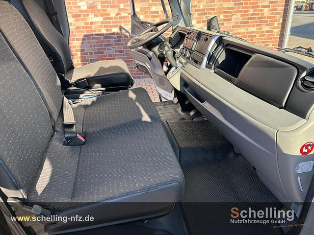 Kamion s otvorenim sandukom FUSO 7C15: slika Kamion s otvorenim sandukom FUSO 7C15