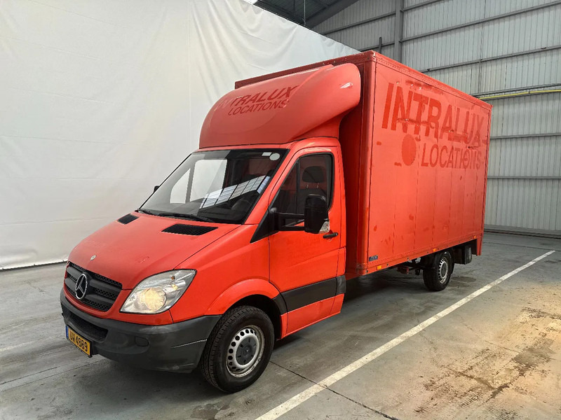 Mercedes-Benz Sprinter 316 - Dostavno vozilo sa zatvorenim sandukom: slika Mercedes-Benz Sprinter 316 - Dostavno vozilo sa zatvorenim sandukom Mercedes-Benz Sprinter 316 - Dostavno vozilo sa zatvorenim sandukom: slika Mercedes-Benz Sprinter 316 - Dostavno vozilo sa zatvorenim sandukom