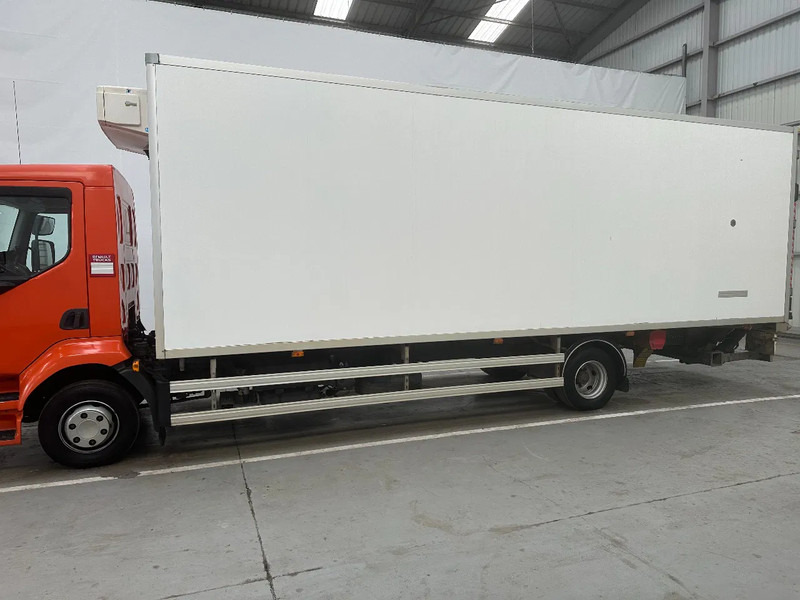 Renault D 12 220 / 264728 km - Kamion hladnjača: slika Renault D 12 220 / 264728 km - Kamion hladnjača Renault D 12 220 / 264728 km - Kamion hladnjača: slika Renault D 12 220 / 264728 km - Kamion hladnjača