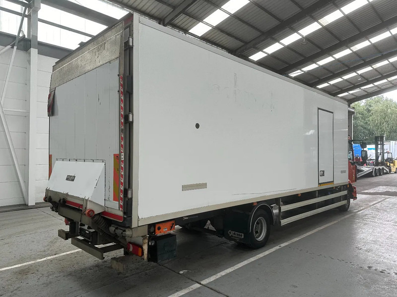 Renault D 12 220 / 264728 km - Kamion hladnjača: slika Renault D 12 220 / 264728 km - Kamion hladnjača Renault D 12 220 / 264728 km - Kamion hladnjača: slika Renault D 12 220 / 264728 km - Kamion hladnjača