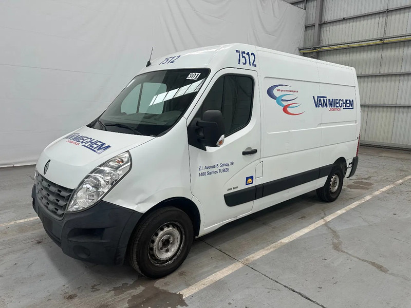 Renault Master 2.3 - Furgon: slika Renault Master 2.3 - Furgon Renault Master 2.3 - Furgon: slika Renault Master 2.3 - Furgon