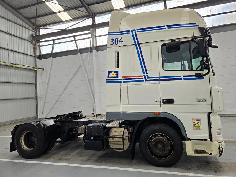 DAF XF 105.410 SUPERSPACECAB EURO 5 /AIRCO - Tegljač: slika DAF XF 105.410 SUPERSPACECAB EURO 5 /AIRCO - Tegljač DAF XF 105.410 SUPERSPACECAB EURO 5 /AIRCO - Tegljač: slika DAF XF 105.410 SUPERSPACECAB EURO 5 /AIRCO - Tegljač