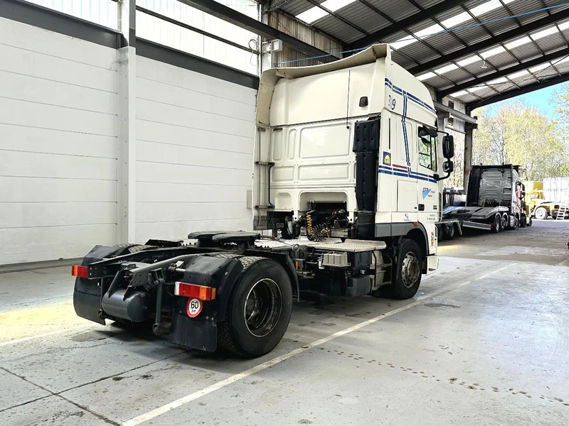 DAF XF 105.410 Superspacecab - Tegljač: slika DAF XF 105.410 Superspacecab - Tegljač DAF XF 105.410 Superspacecab - Tegljač: slika DAF XF 105.410 Superspacecab - Tegljač