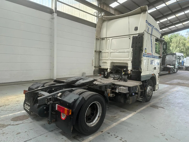 DAF XF 105.410 Superspacecab - Tegljač: slika DAF XF 105.410 Superspacecab - Tegljač DAF XF 105.410 Superspacecab - Tegljač: slika DAF XF 105.410 Superspacecab - Tegljač