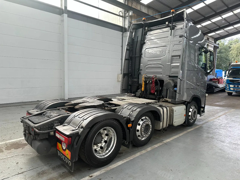 Volvo FH 13.460 Globetrotter / 6x2 / VEB / 469612 km / EURO 6 /PTO - Tegljač: slika Volvo FH 13.460 Globetrotter / 6x2 / VEB / 469612 km / EURO 6 /PTO - Tegljač Volvo FH 13.460 Globetrotter / 6x2 / VEB / 469612 km / EURO 6 /PTO - Tegljač: slika Volvo FH 13.460 Globetrotter / 6x2 / VEB / 469612 km / EURO 6 /PTO - Tegljač