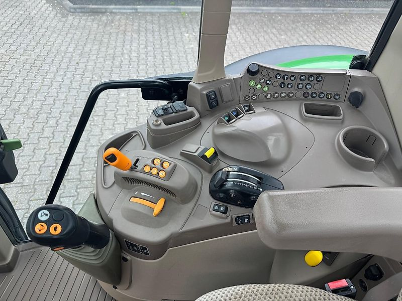 Traktor John Deere 6100M CQ 40KM + VOORLADER 2020 2590 UUR!!!: slika Traktor John Deere 6100M CQ 40KM + VOORLADER 2020 2590 UUR!!!