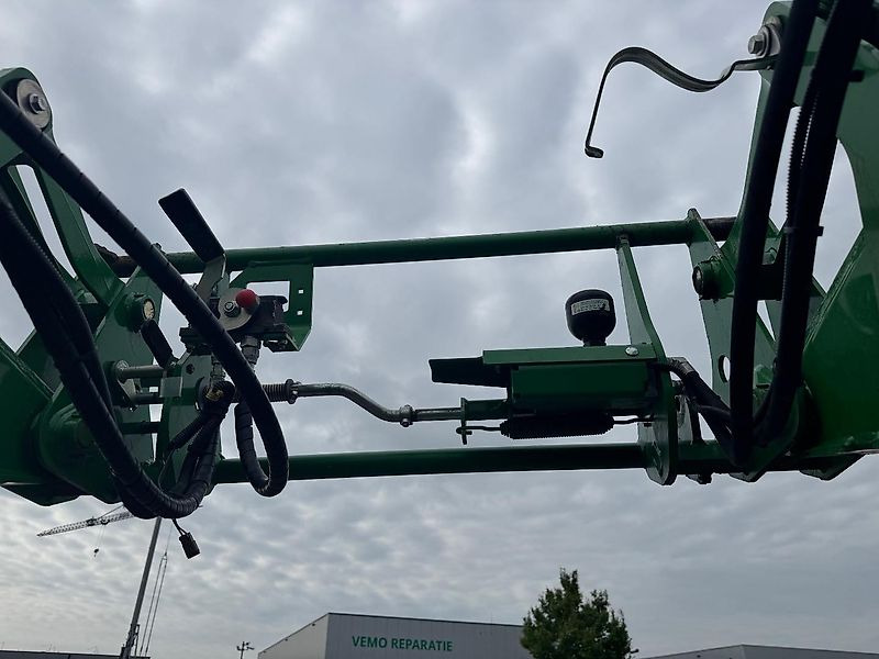 Traktor John Deere 6100M CQ 40KM + VOORLADER 2020 2590 UUR!!!: slika Traktor John Deere 6100M CQ 40KM + VOORLADER 2020 2590 UUR!!!
