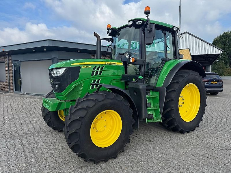 John Deere 6140M AQ+ 40KM 2022 1795 UUR TLS MCS LUCHTDRUK!!! - Traktor: slika John Deere 6140M AQ+ 40KM 2022 1795 UUR TLS MCS LUCHTDRUK!!! - Traktor John Deere 6140M AQ+ 40KM 2022 1795 UUR TLS MCS LUCHTDRUK!!! - Traktor: slika John Deere 6140M AQ+ 40KM 2022 1795 UUR TLS MCS LUCHTDRUK!!! - Traktor