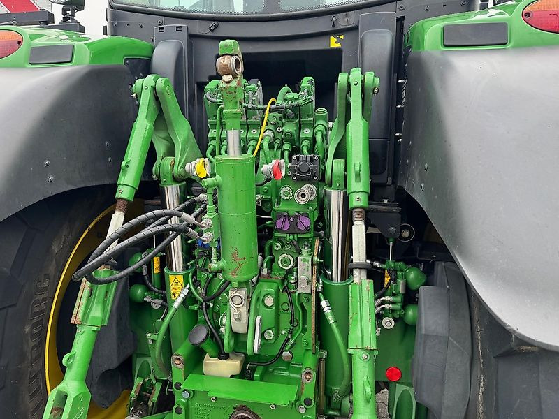 John Deere 6R250 AP 50KM COMMAND-PRO FH+FA 2022 2800 UUR!!! - Traktor: slika John Deere 6R250 AP 50KM COMMAND-PRO FH+FA 2022 2800 UUR!!! - Traktor John Deere 6R250 AP 50KM COMMAND-PRO FH+FA 2022 2800 UUR!!! - Traktor: slika John Deere 6R250 AP 50KM COMMAND-PRO FH+FA 2022 2800 UUR!!! - Traktor