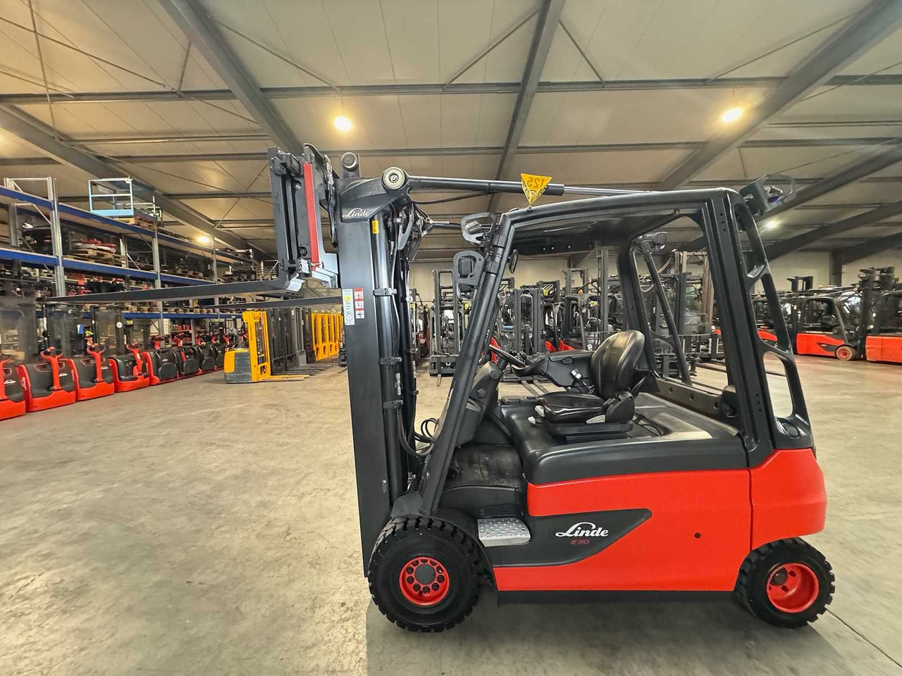 09/2021 SERVICE+UVV 10/2026 LINDE E30 TRIPLEX 513CM 3RD+4TH VALVE FORK ADJUSTER ELECTRIC FORKLIFT 5.255 HOURS - Viličar: slika 09/2021 SERVICE+UVV 10/2026 LINDE E30 TRIPLEX 513CM 3RD+4TH VALVE FORK ADJUSTER ELECTRIC FORKLIFT 5.255 HOURS - Viličar 09/2021 SERVICE+UVV 10/2026 LINDE E30 TRIPLEX 513CM 3RD+4TH VALVE FORK ADJUSTER ELECTRIC FORKLIFT 5.255 HOURS - Viličar: slika 09/2021 SERVICE+UVV 10/2026 LINDE E30 TRIPLEX 513CM 3RD+4TH VALVE FORK ADJUSTER ELECTRIC FORKLIFT 5.255 HOURS - Viličar