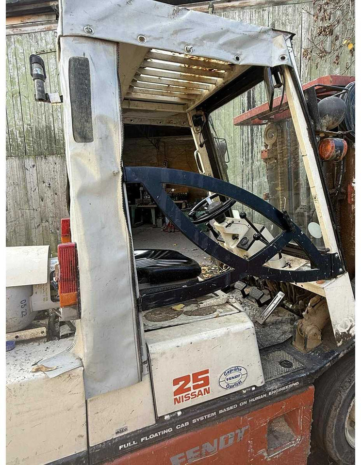 1991 NISSAN PH02 A250 FORKLIFT TRUCKS - Viličar: slika 1991 NISSAN PH02 A250 FORKLIFT TRUCKS - Viličar 1991 NISSAN PH02 A250 FORKLIFT TRUCKS - Viličar: slika 1991 NISSAN PH02 A250 FORKLIFT TRUCKS - Viličar