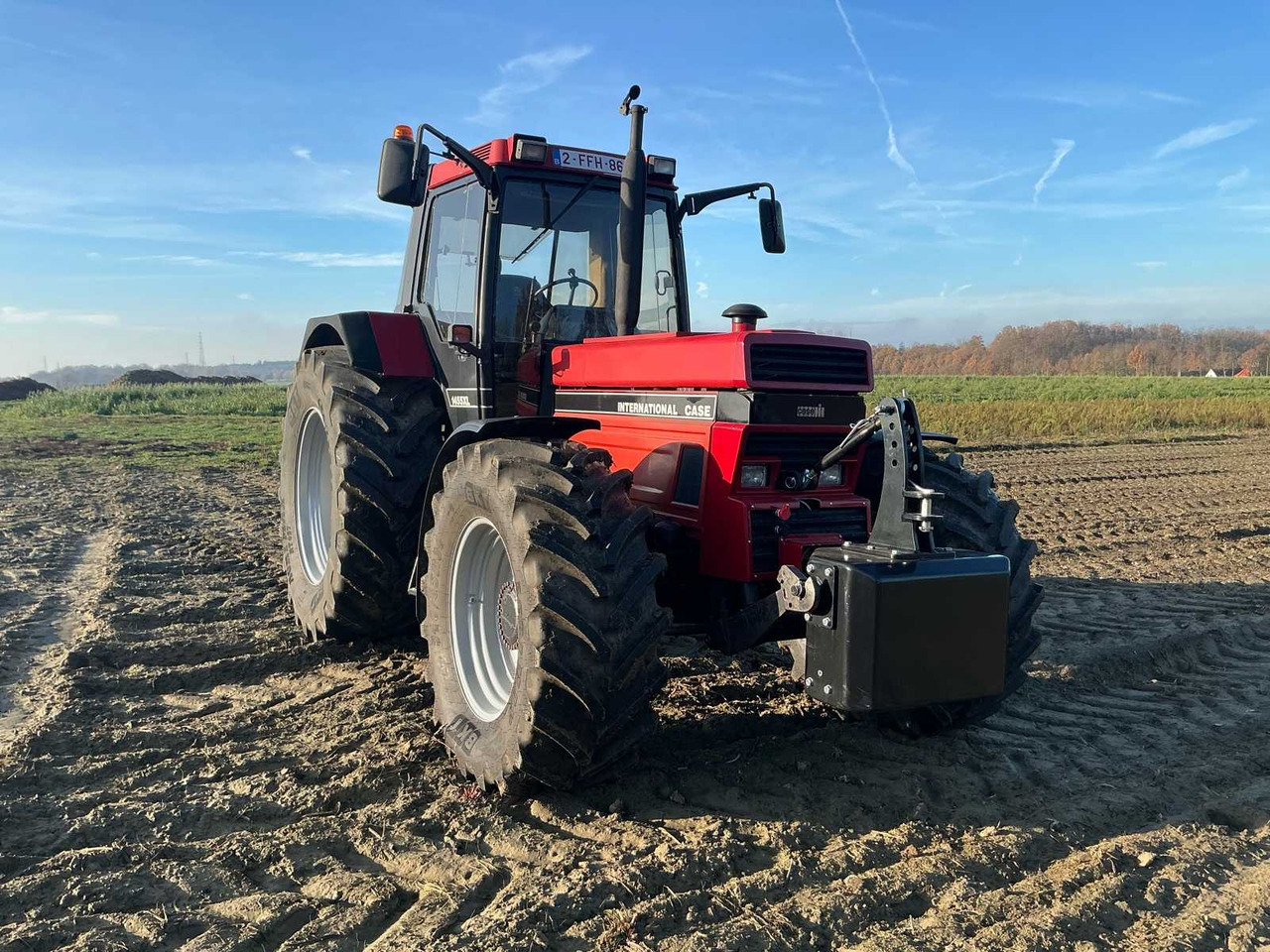 1993 CASE 1455 XL - Traktor: slika 1993 CASE 1455 XL - Traktor 1993 CASE 1455 XL - Traktor: slika 1993 CASE 1455 XL - Traktor