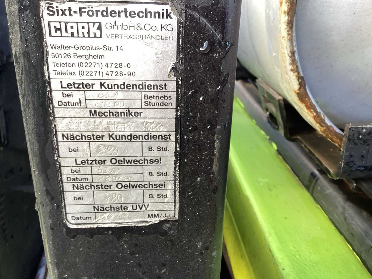 Viličar 1999 CLARK CGC30 FORKLIFT 7300 MM: slika Viličar 1999 CLARK CGC30 FORKLIFT 7300 MM Viličar 1999 CLARK CGC30 FORKLIFT 7300 MM: slika Viličar 1999 CLARK CGC30 FORKLIFT 7300 MM