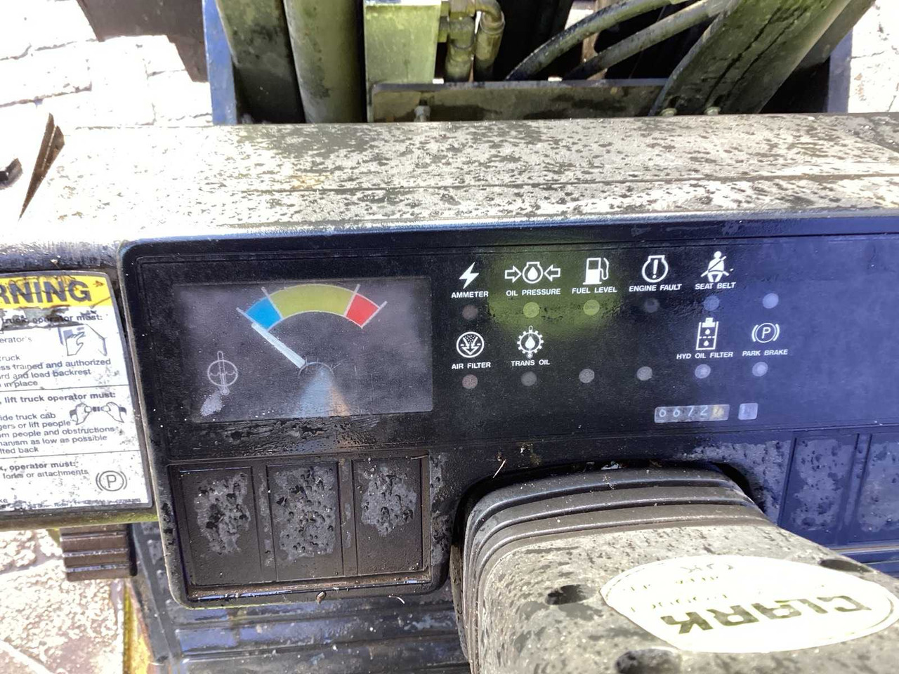 Viličar 1999 CLARK CGC30 FORKLIFT 7300 MM: slika Viličar 1999 CLARK CGC30 FORKLIFT 7300 MM Viličar 1999 CLARK CGC30 FORKLIFT 7300 MM: slika Viličar 1999 CLARK CGC30 FORKLIFT 7300 MM