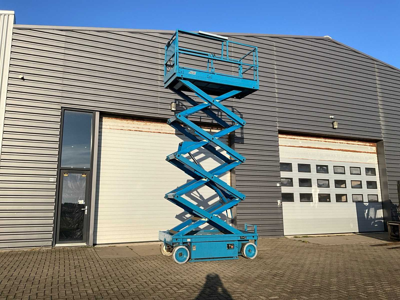 2002 JLG 2646E3 AERIAL WORK PLATFORM - Podizna platforma: slika 2002 JLG 2646E3 AERIAL WORK PLATFORM - Podizna platforma 2002 JLG 2646E3 AERIAL WORK PLATFORM - Podizna platforma: slika 2002 JLG 2646E3 AERIAL WORK PLATFORM - Podizna platforma