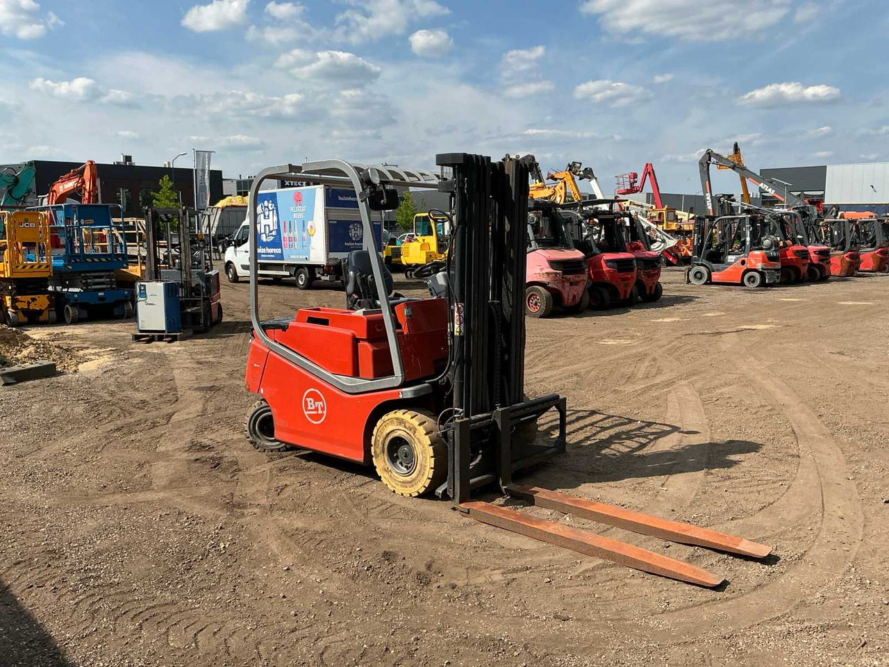 2003 BT CBE2,5AC FORKLIFT - Viličar: slika 2003 BT CBE2,5AC FORKLIFT - Viličar 2003 BT CBE2,5AC FORKLIFT - Viličar: slika 2003 BT CBE2,5AC FORKLIFT - Viličar