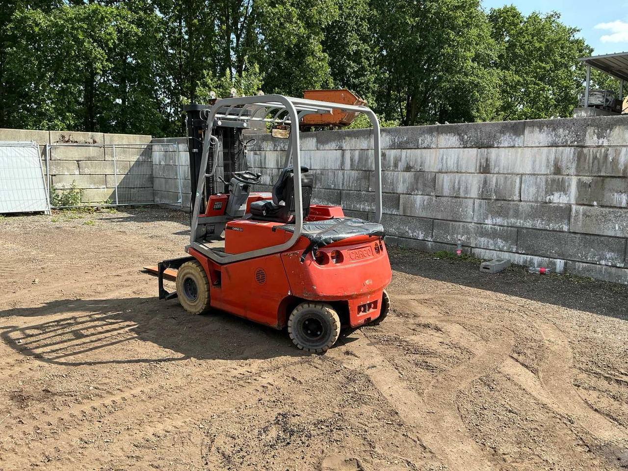 2003 BT CBE2,5AC FORKLIFT - Viličar: slika 2003 BT CBE2,5AC FORKLIFT - Viličar 2003 BT CBE2,5AC FORKLIFT - Viličar: slika 2003 BT CBE2,5AC FORKLIFT - Viličar