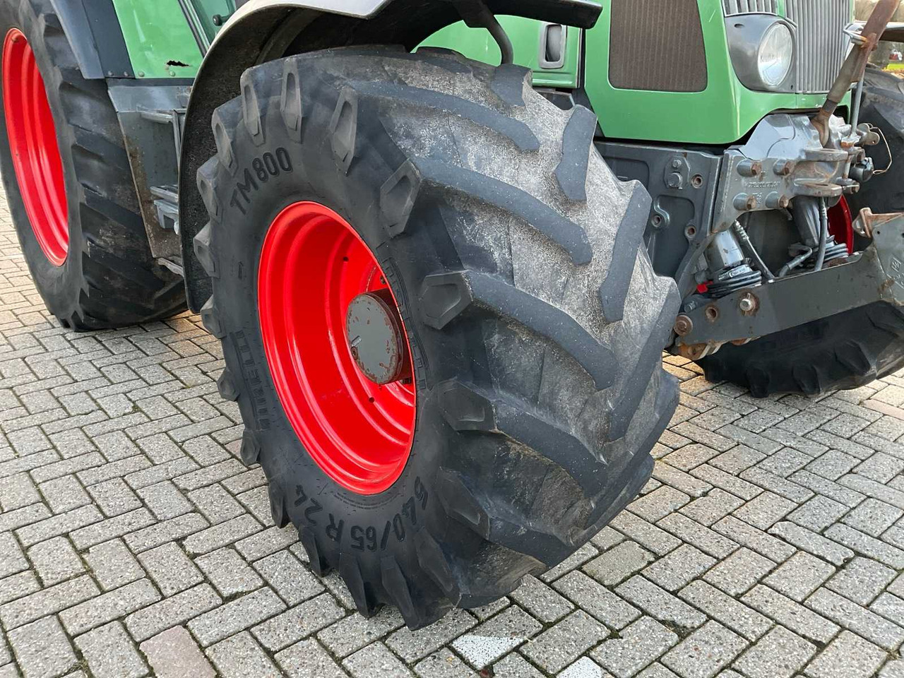 Traktor 2005 FENDT FARMER 412 VARIO ALL-WHEEL DRIVE FARM TRACTOR: slika Traktor 2005 FENDT FARMER 412 VARIO ALL-WHEEL DRIVE FARM TRACTOR Traktor 2005 FENDT FARMER 412 VARIO ALL-WHEEL DRIVE FARM TRACTOR: slika Traktor 2005 FENDT FARMER 412 VARIO ALL-WHEEL DRIVE FARM TRACTOR