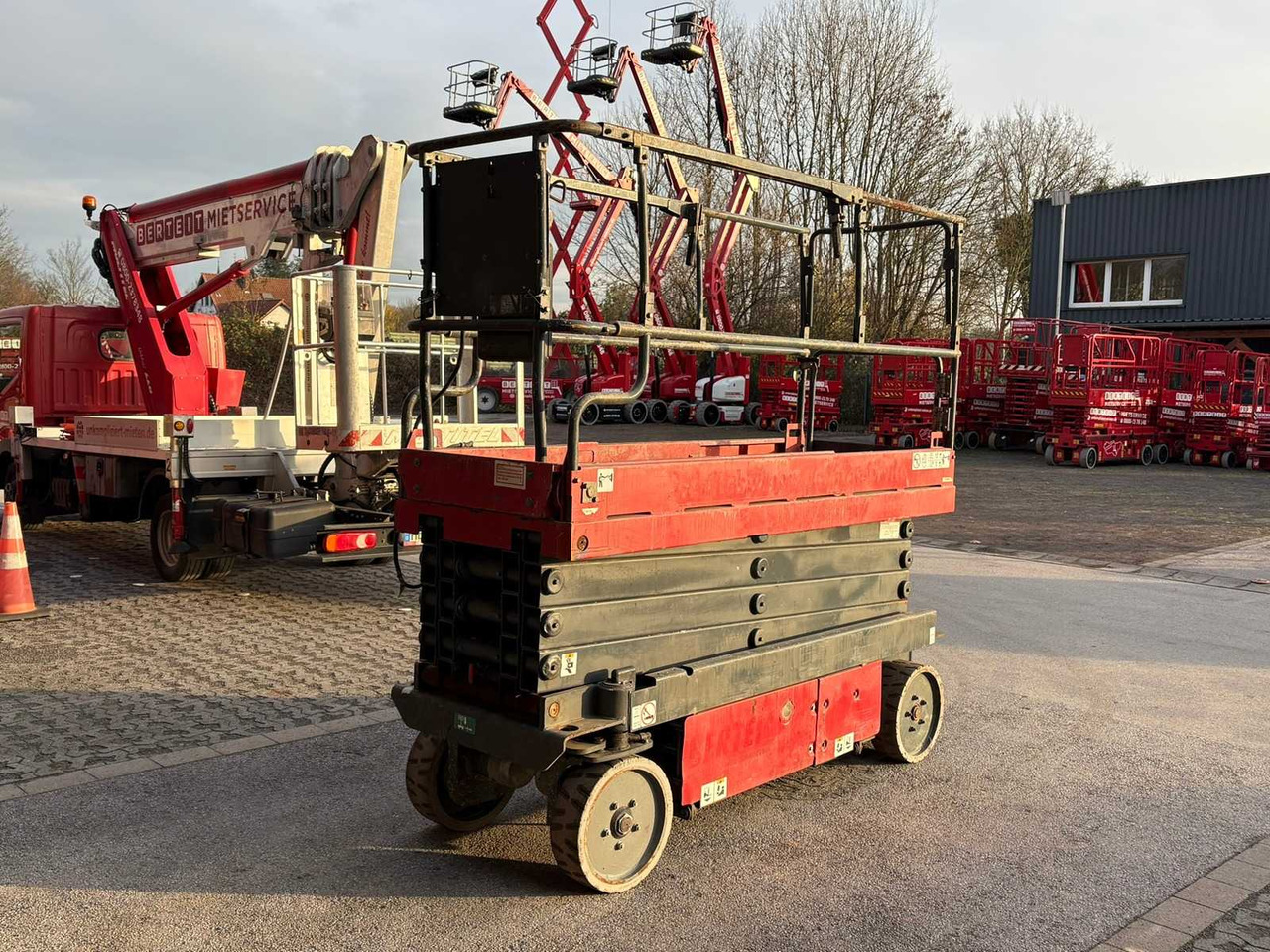 2012 AICHI SV08C NL TELESCOPIC LIFT - Podizna platforma: slika 2012 AICHI SV08C NL TELESCOPIC LIFT - Podizna platforma 2012 AICHI SV08C NL TELESCOPIC LIFT - Podizna platforma: slika 2012 AICHI SV08C NL TELESCOPIC LIFT - Podizna platforma