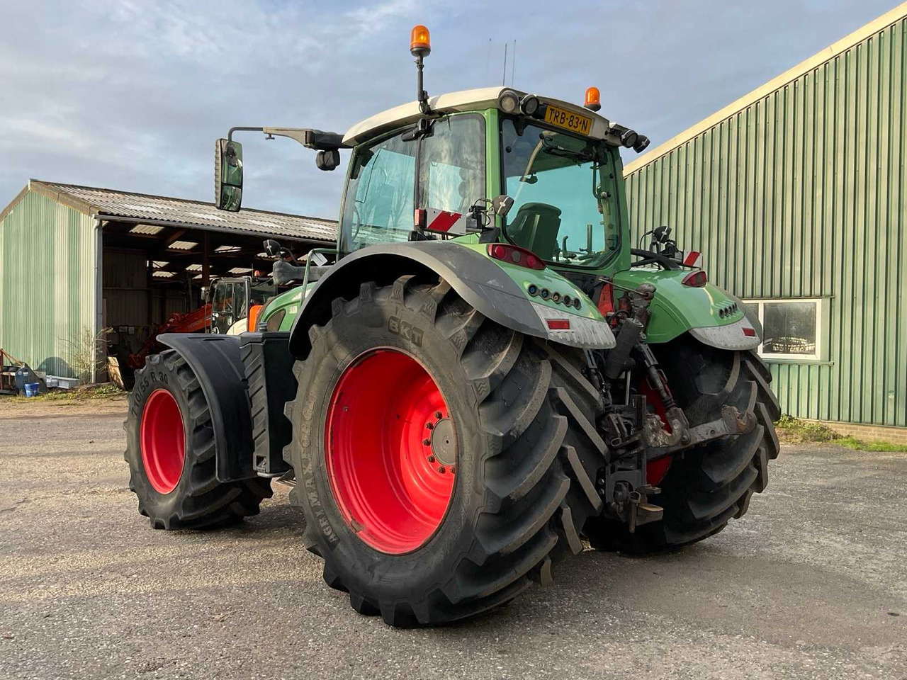 2012 FENDT 720 SCR ALL-WHEEL DRIVE FARM TRACTOR - Traktor: slika 2012 FENDT 720 SCR ALL-WHEEL DRIVE FARM TRACTOR - Traktor 2012 FENDT 720 SCR ALL-WHEEL DRIVE FARM TRACTOR - Traktor: slika 2012 FENDT 720 SCR ALL-WHEEL DRIVE FARM TRACTOR - Traktor