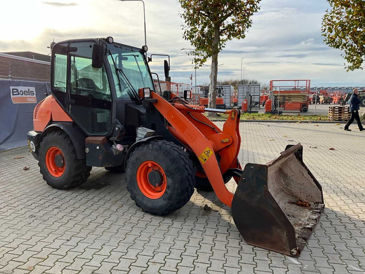 2015 KOMATSU WA-70-7 ARTICULATED WHEEL LOADER 4X4 - Utovarivač na kotačima: slika 2015 KOMATSU WA-70-7 ARTICULATED WHEEL LOADER 4X4 - Utovarivač na kotačima 2015 KOMATSU WA-70-7 ARTICULATED WHEEL LOADER 4X4 - Utovarivač na kotačima: slika 2015 KOMATSU WA-70-7 ARTICULATED WHEEL LOADER 4X4 - Utovarivač na kotačima