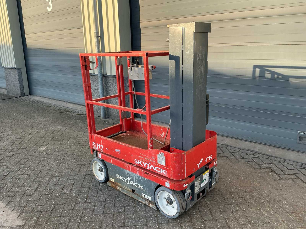 2015 SKYJACK SJ12 AERIAL PLATFORM - Podizna platforma: slika 2015 SKYJACK SJ12 AERIAL PLATFORM - Podizna platforma 2015 SKYJACK SJ12 AERIAL PLATFORM - Podizna platforma: slika 2015 SKYJACK SJ12 AERIAL PLATFORM - Podizna platforma