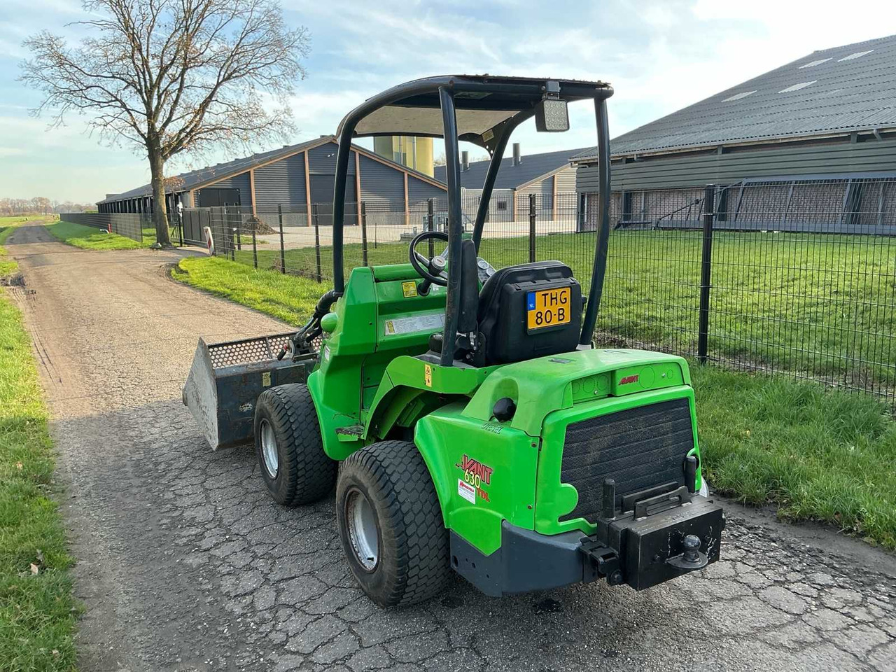 2017 AVANT M630 SHOVEL - Utovarivač na kotačima: slika 2017 AVANT M630 SHOVEL - Utovarivač na kotačima 2017 AVANT M630 SHOVEL - Utovarivač na kotačima: slika 2017 AVANT M630 SHOVEL - Utovarivač na kotačima