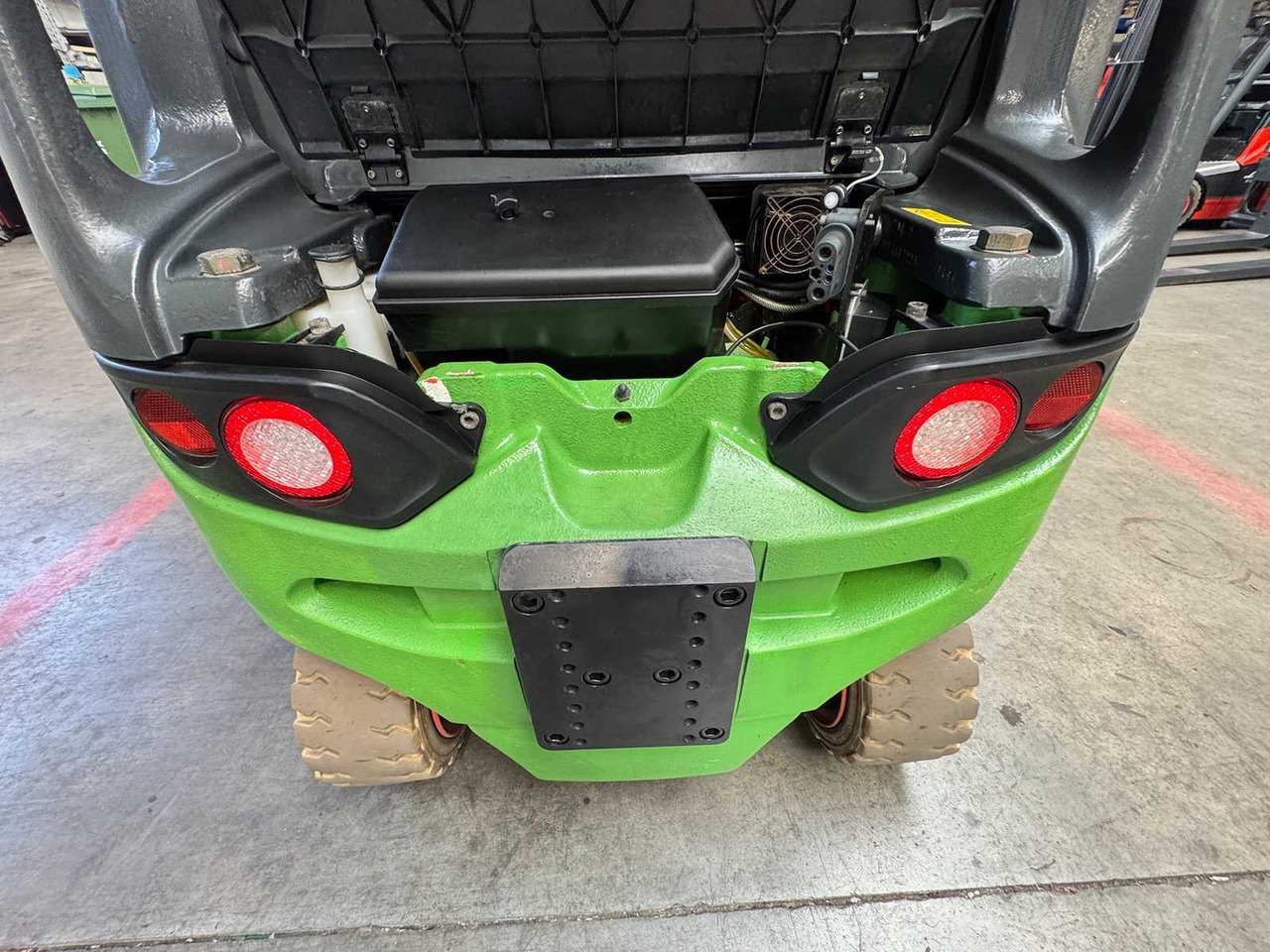 Viličar 2017 SERVICE + UVV 07/2026 LINDE E25L 2.500KG EVO 3.+4.: slika Viličar 2017 SERVICE + UVV 07/2026 LINDE E25L 2.500KG EVO 3.+4. Viličar 2017 SERVICE + UVV 07/2026 LINDE E25L 2.500KG EVO 3.+4.: slika Viličar 2017 SERVICE + UVV 07/2026 LINDE E25L 2.500KG EVO 3.+4.