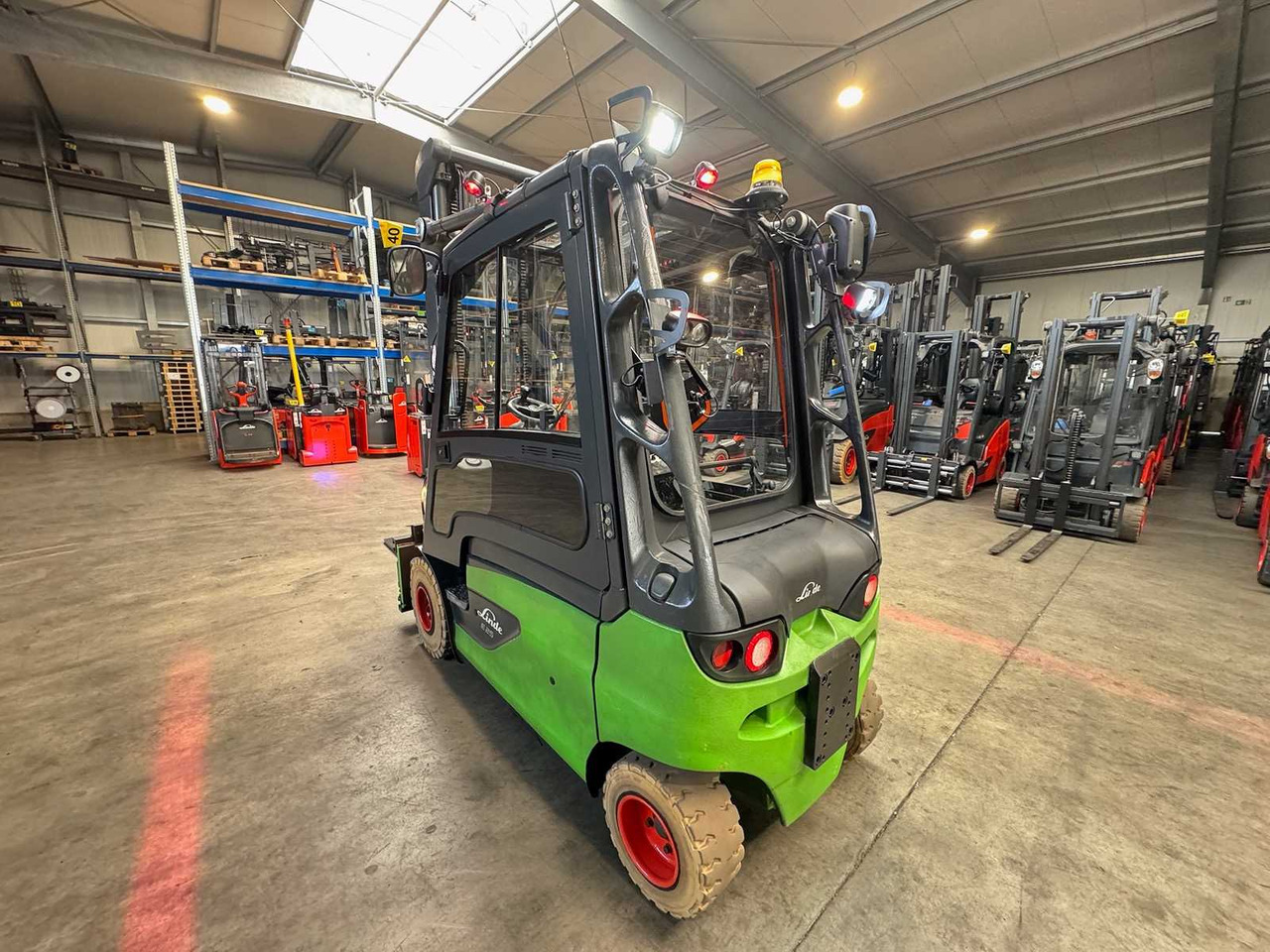 Viličar 2017 SERVICE + UVV 07/2026 LINDE E25L 2.500KG EVO 3.+4.: slika Viličar 2017 SERVICE + UVV 07/2026 LINDE E25L 2.500KG EVO 3.+4. Viličar 2017 SERVICE + UVV 07/2026 LINDE E25L 2.500KG EVO 3.+4.: slika Viličar 2017 SERVICE + UVV 07/2026 LINDE E25L 2.500KG EVO 3.+4.