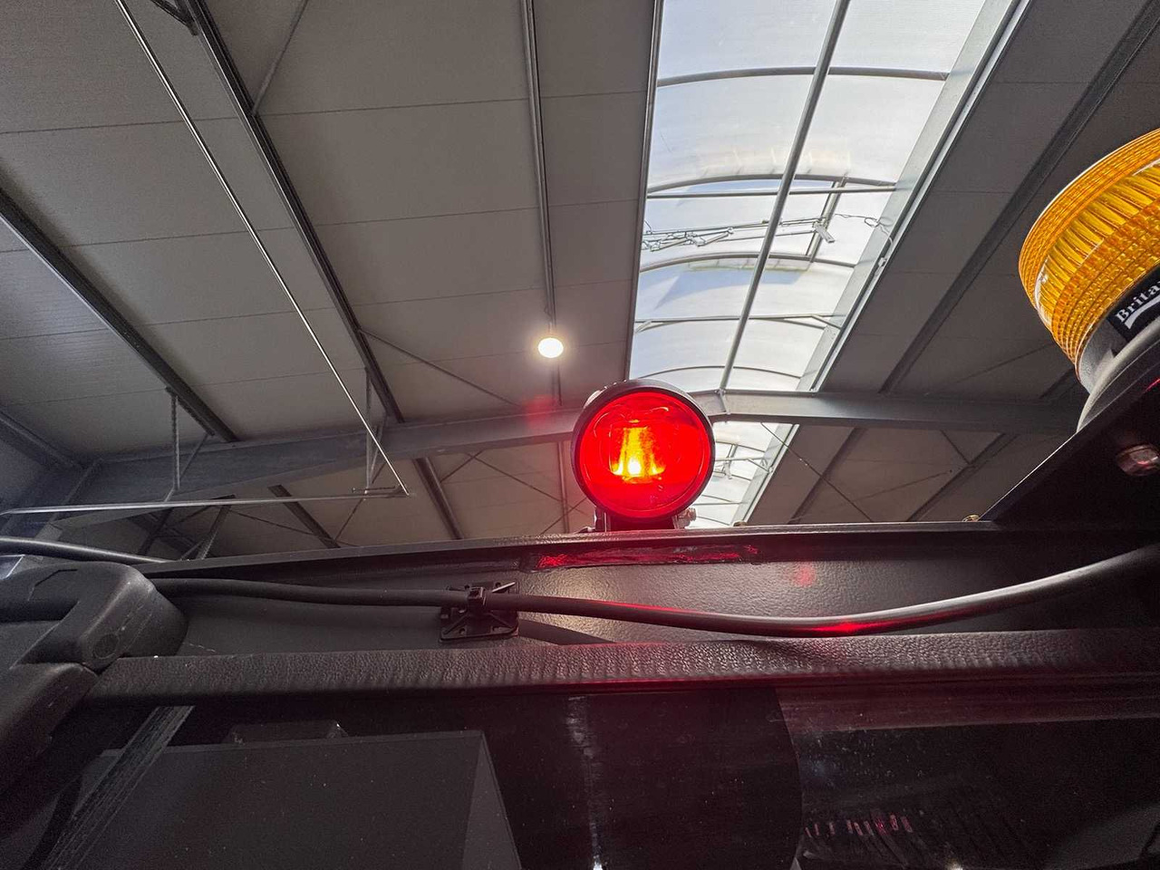 Viličar 2017 SERVICE + UVV 07/2026 LINDE E25L 2.500KG EVO 3.+4.: slika Viličar 2017 SERVICE + UVV 07/2026 LINDE E25L 2.500KG EVO 3.+4. Viličar 2017 SERVICE + UVV 07/2026 LINDE E25L 2.500KG EVO 3.+4.: slika Viličar 2017 SERVICE + UVV 07/2026 LINDE E25L 2.500KG EVO 3.+4.