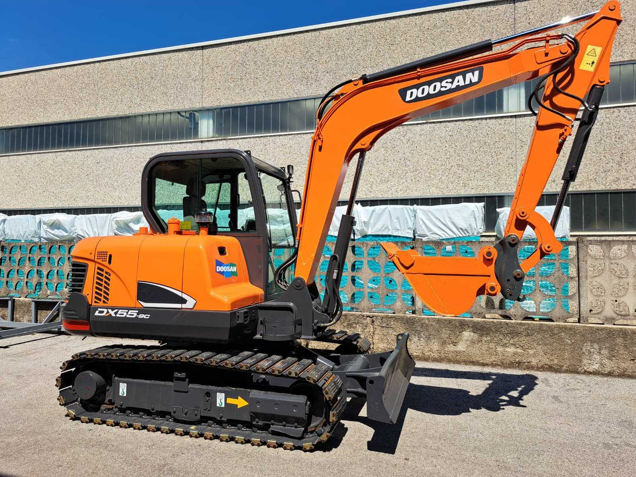 2018 DOOSAN DX55-9C MINI EXCAVATOR - Bager: slika 2018 DOOSAN DX55-9C MINI EXCAVATOR - Bager 2018 DOOSAN DX55-9C MINI EXCAVATOR - Bager: slika 2018 DOOSAN DX55-9C MINI EXCAVATOR - Bager