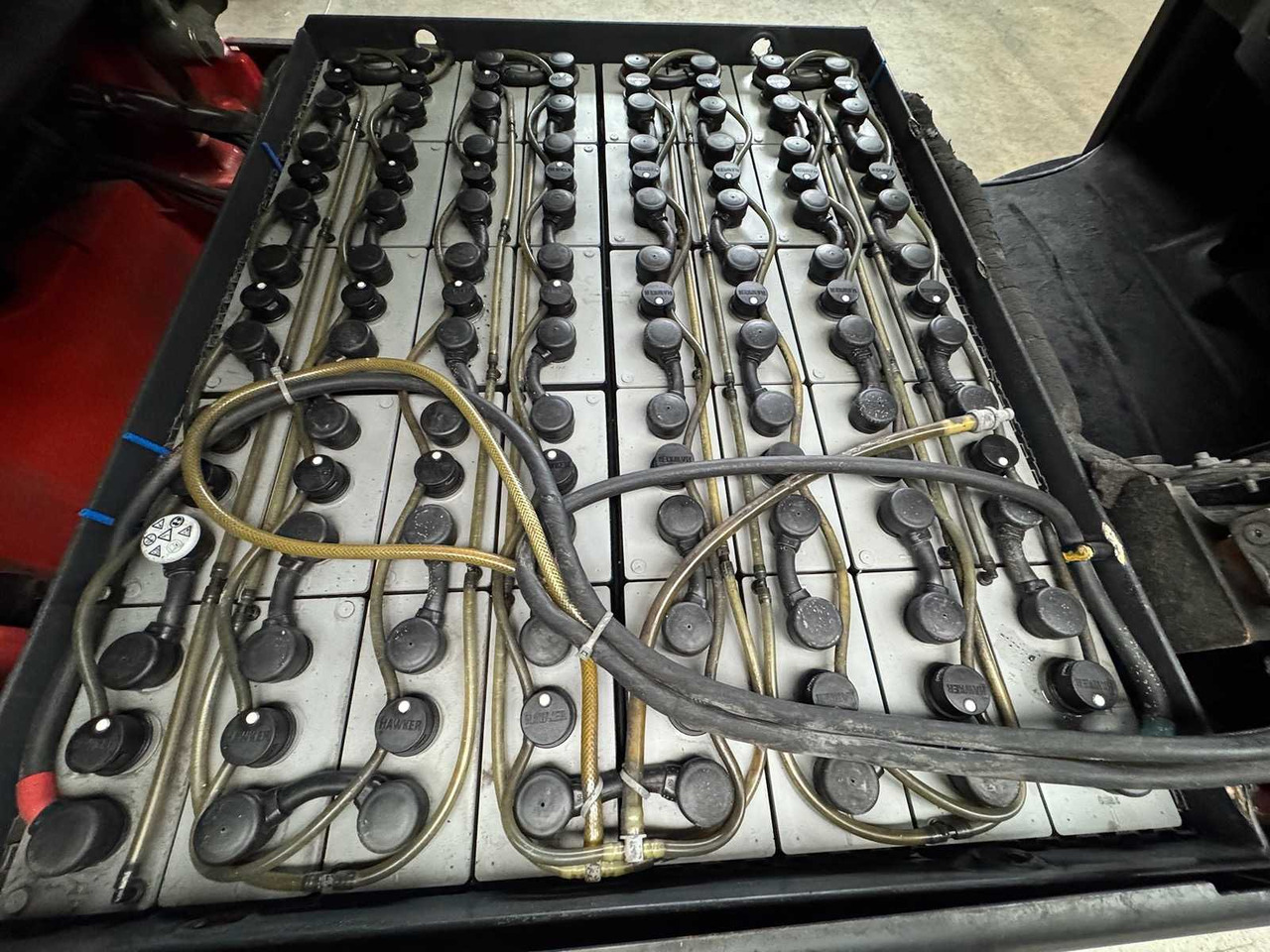 Viličar 2018 SERVICE + UVV 10/2026 LINDE E30L 3,000KG TRIPLEX ELECTRIC FORKLIFT 4,647 HOURS: slika Viličar 2018 SERVICE + UVV 10/2026 LINDE E30L 3,000KG TRIPLEX ELECTRIC FORKLIFT 4,647 HOURS Viličar 2018 SERVICE + UVV 10/2026 LINDE E30L 3,000KG TRIPLEX ELECTRIC FORKLIFT 4,647 HOURS: slika Viličar 2018 SERVICE + UVV 10/2026 LINDE E30L 3,000KG TRIPLEX ELECTRIC FORKLIFT 4,647 HOURS