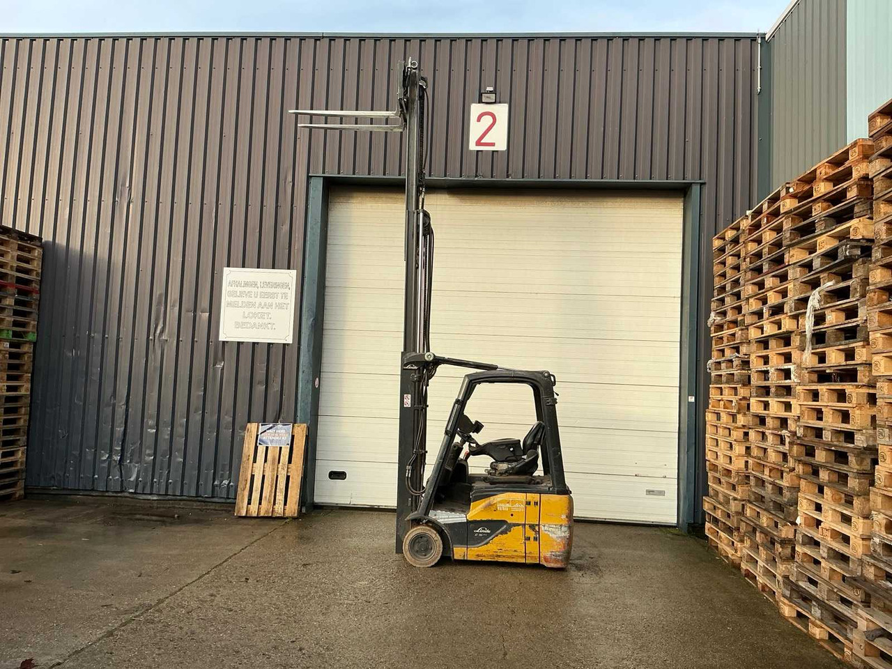 2020 LINDE E16C-02 FORKLIFT TRUCK - Viličar: slika 2020 LINDE E16C-02 FORKLIFT TRUCK - Viličar 2020 LINDE E16C-02 FORKLIFT TRUCK - Viličar: slika 2020 LINDE E16C-02 FORKLIFT TRUCK - Viličar