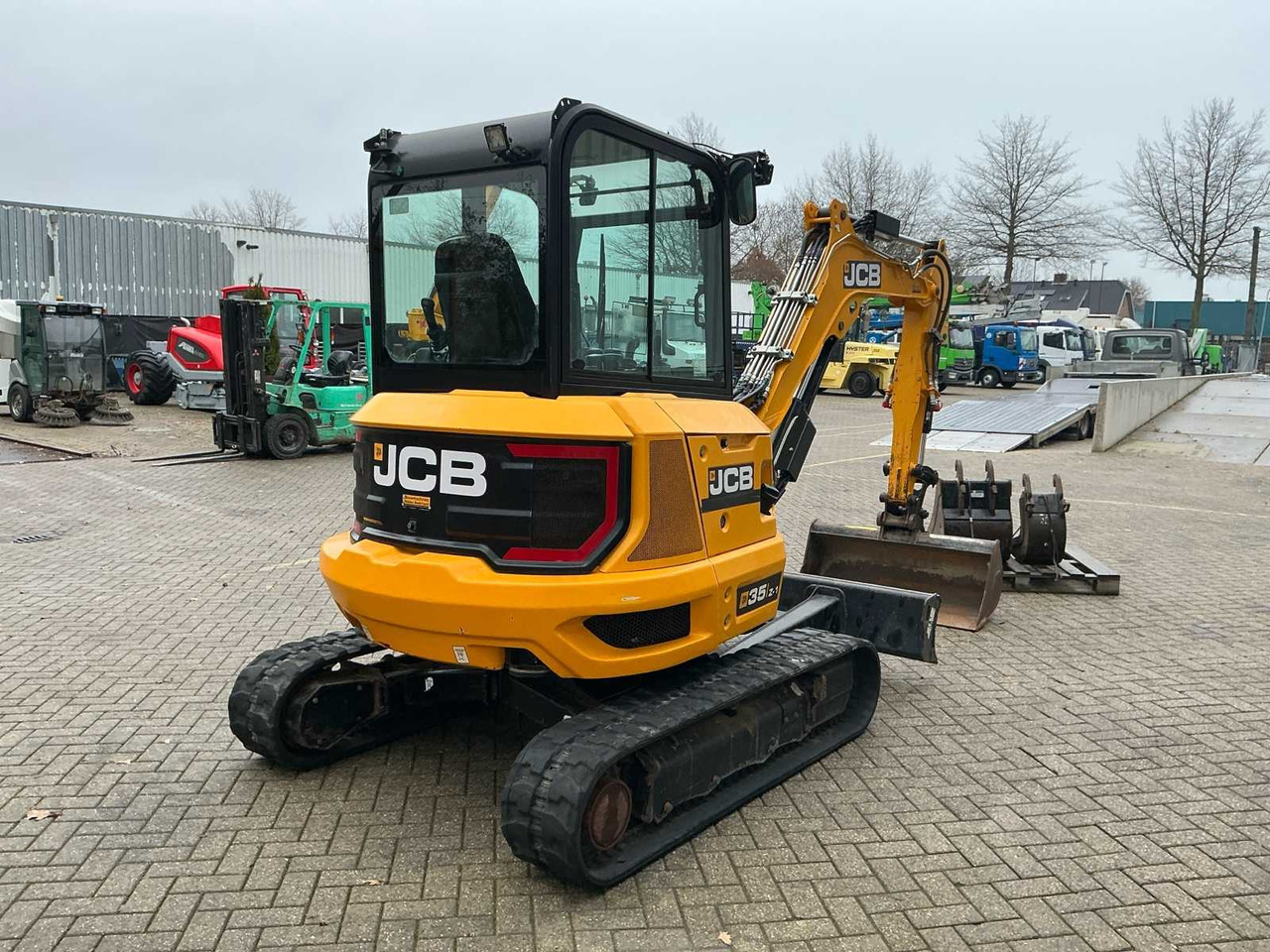 Bager 2021 JCB 35Z-1 MIDI EXCAVATOR: slika Bager 2021 JCB 35Z-1 MIDI EXCAVATOR Bager 2021 JCB 35Z-1 MIDI EXCAVATOR: slika Bager 2021 JCB 35Z-1 MIDI EXCAVATOR