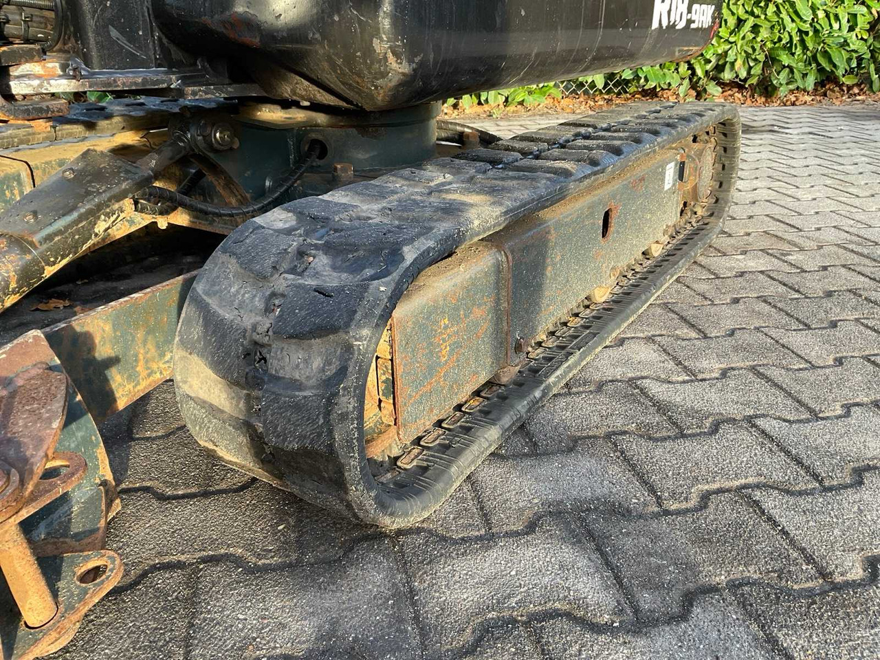 2022 HYUNDAI ROBEX 18-9AK MINI EXCAVATOR - Mini bager: slika 2022 HYUNDAI ROBEX 18-9AK MINI EXCAVATOR - Mini bager 2022 HYUNDAI ROBEX 18-9AK MINI EXCAVATOR - Mini bager: slika 2022 HYUNDAI ROBEX 18-9AK MINI EXCAVATOR - Mini bager