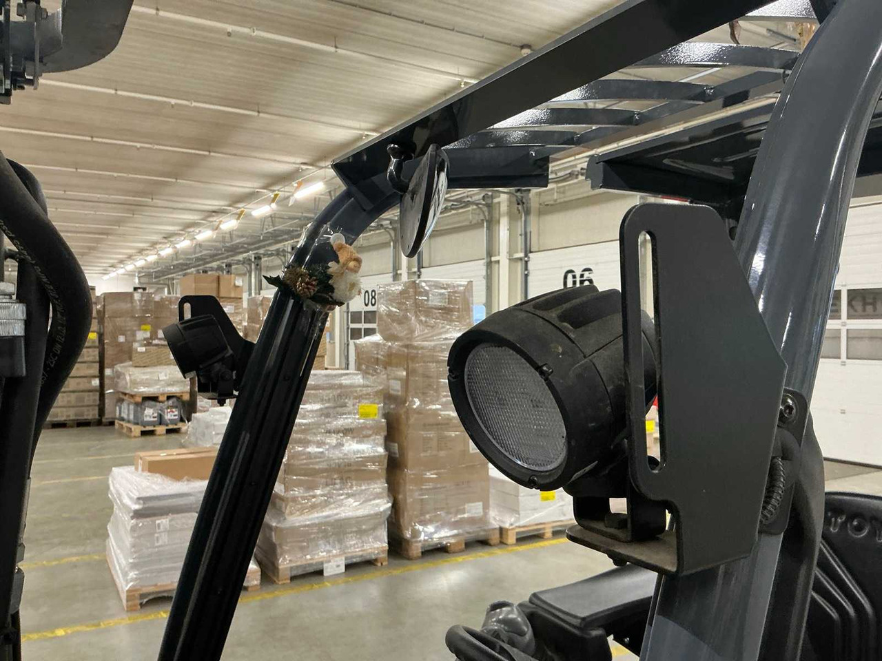 Viličar 2023 TOYOTA 8FBE20T FORKLIFT: slika Viličar 2023 TOYOTA 8FBE20T FORKLIFT