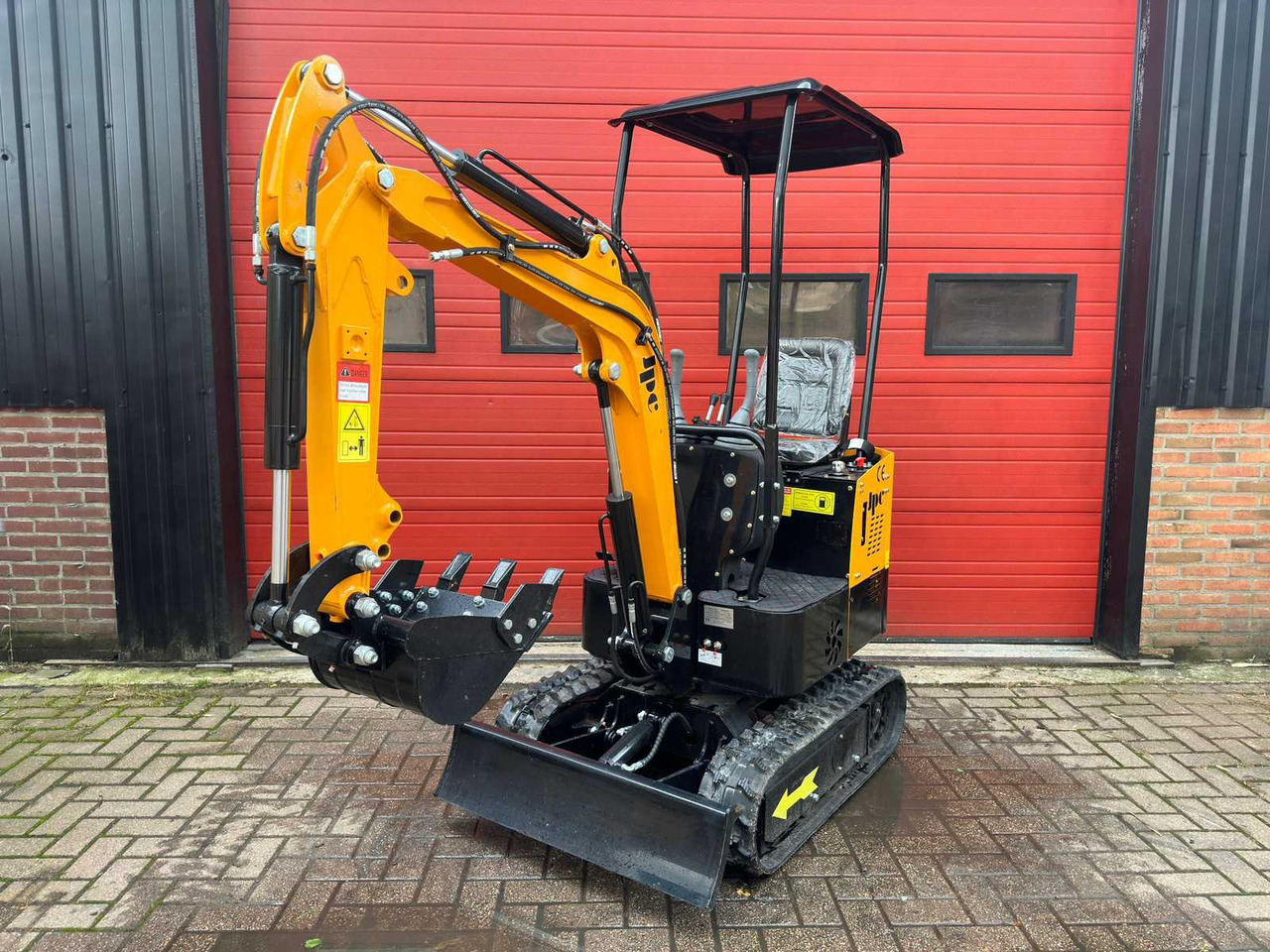 2024 JPC HT12 YELLOW MINI EXCAVATOR - Mini bager: slika 2024 JPC HT12 YELLOW MINI EXCAVATOR - Mini bager 2024 JPC HT12 YELLOW MINI EXCAVATOR - Mini bager: slika 2024 JPC HT12 YELLOW MINI EXCAVATOR - Mini bager