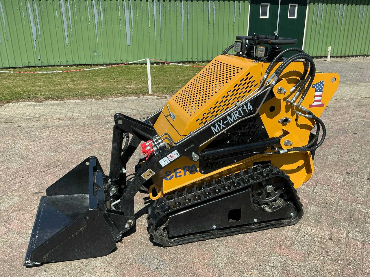 AGT MX-MRT14 - Mini utovarivač: slika AGT MX-MRT14 - Mini utovarivač AGT MX-MRT14 - Mini utovarivač: slika AGT MX-MRT14 - Mini utovarivač