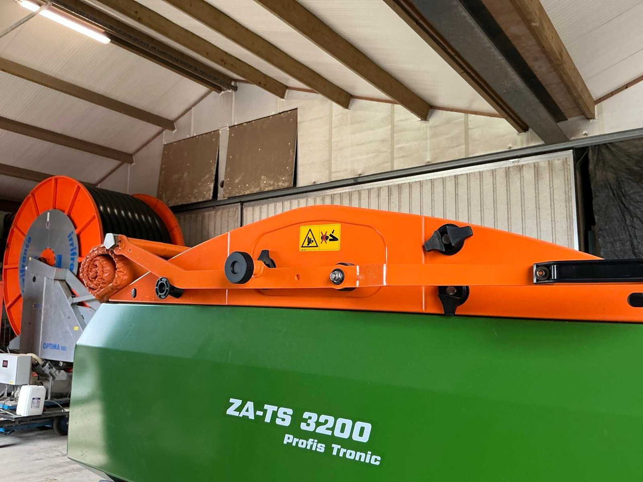 Rasipač gnojiva Amazone ZA-TS 3200: slika Rasipač gnojiva Amazone ZA-TS 3200 Rasipač gnojiva Amazone ZA-TS 3200: slika Rasipač gnojiva Amazone ZA-TS 3200