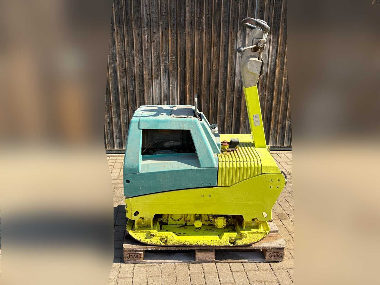 Ammann APH 100 - 20 - Vibro ploča: slika Ammann APH 100 - 20 - Vibro ploča Ammann APH 100 - 20 - Vibro ploča: slika Ammann APH 100 - 20 - Vibro ploča