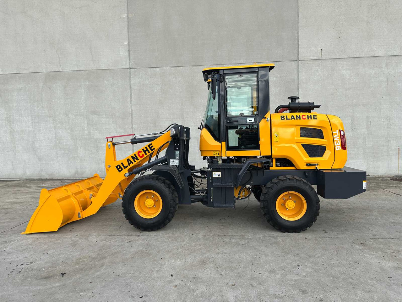 Utovarivač na kotačima BLANCHE - 2025 - TW36 - WHEEL LOADER: slika Utovarivač na kotačima BLANCHE - 2025 - TW36 - WHEEL LOADER Utovarivač na kotačima BLANCHE - 2025 - TW36 - WHEEL LOADER: slika Utovarivač na kotačima BLANCHE - 2025 - TW36 - WHEEL LOADER