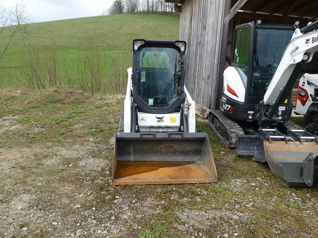 BOBCAT T450 - Istovarivač: slika BOBCAT T450 - Istovarivač BOBCAT T450 - Istovarivač: slika BOBCAT T450 - Istovarivač