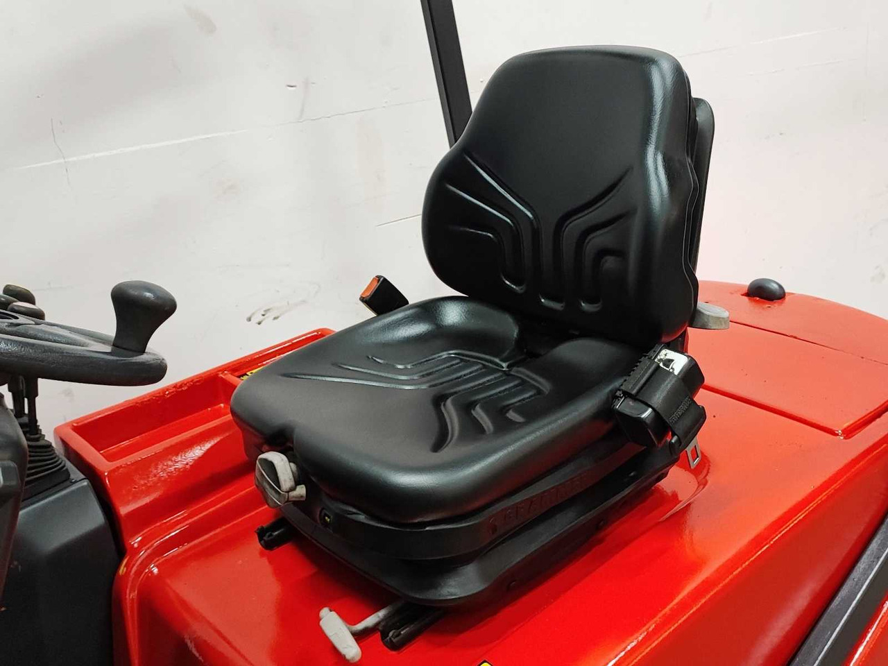 Viličar BT - 2002 - CBE 2.0F - FORKLIFT TRUCK: slika Viličar BT - 2002 - CBE 2.0F - FORKLIFT TRUCK