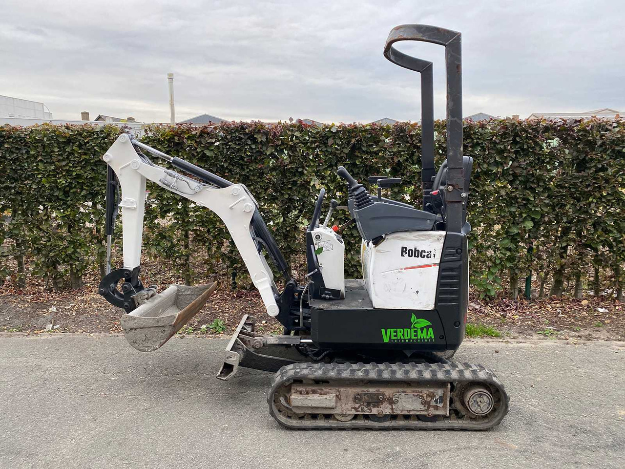 Bobcat E10z - Mini bager: slika Bobcat E10z - Mini bager Bobcat E10z - Mini bager: slika Bobcat E10z - Mini bager