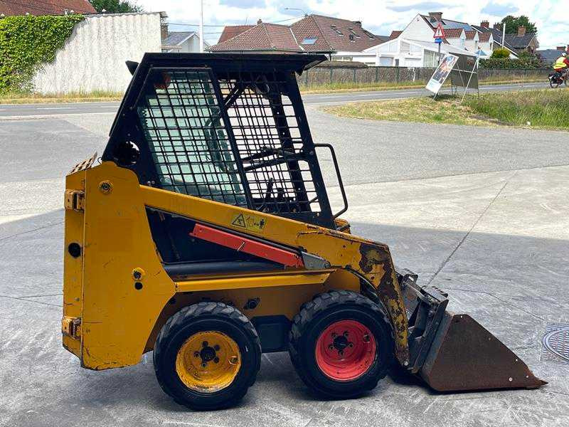Bobcat S70 - Mini utovarivač: slika Bobcat S70 - Mini utovarivač Bobcat S70 - Mini utovarivač: slika Bobcat S70 - Mini utovarivač