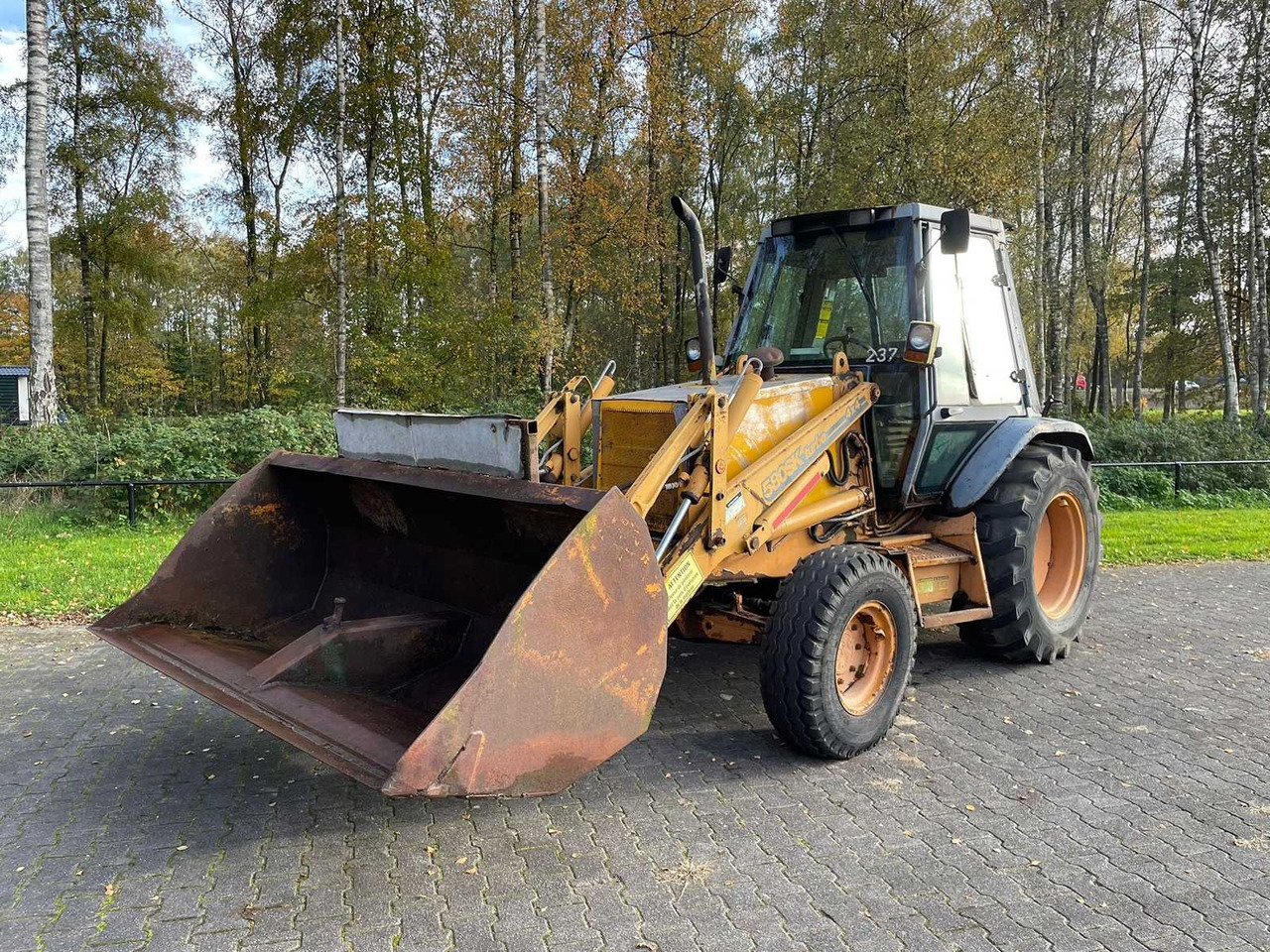 CASE - 1995 - 580 SK TURBO - BACKHOE LOADER - Rovokopač-utovarivač: slika CASE - 1995 - 580 SK TURBO - BACKHOE LOADER - Rovokopač-utovarivač CASE - 1995 - 580 SK TURBO - BACKHOE LOADER - Rovokopač-utovarivač: slika CASE - 1995 - 580 SK TURBO - BACKHOE LOADER - Rovokopač-utovarivač
