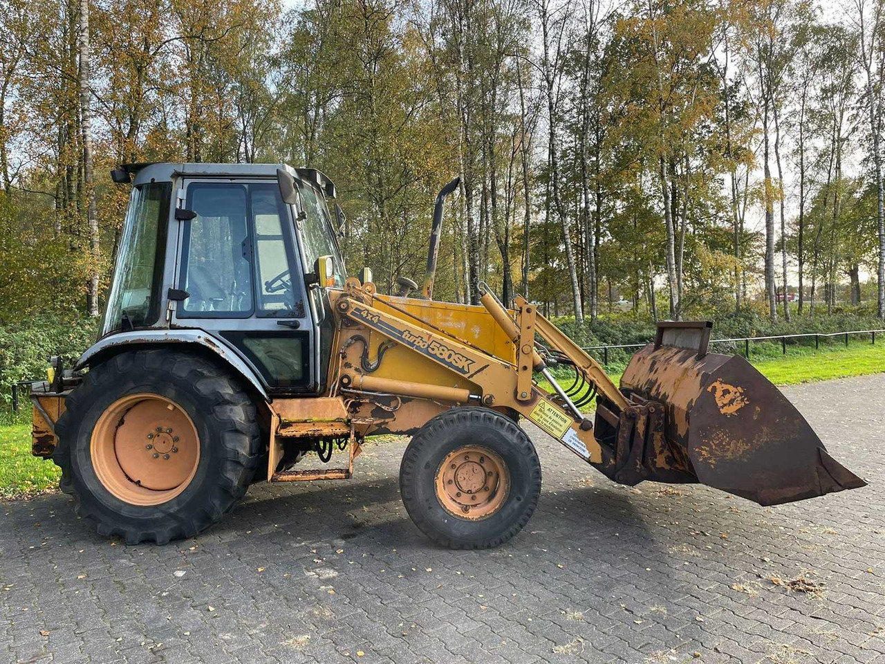 CASE - 1995 - 580 SK TURBO - BACKHOE LOADER - Rovokopač-utovarivač: slika CASE - 1995 - 580 SK TURBO - BACKHOE LOADER - Rovokopač-utovarivač CASE - 1995 - 580 SK TURBO - BACKHOE LOADER - Rovokopač-utovarivač: slika CASE - 1995 - 580 SK TURBO - BACKHOE LOADER - Rovokopač-utovarivač