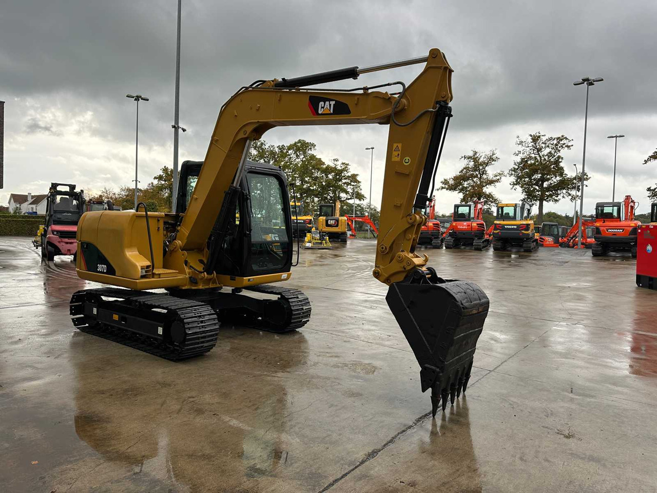 CATERPILLAR - 2013 - 307D - MIDI EXCAVATOR - Bager: slika CATERPILLAR - 2013 - 307D - MIDI EXCAVATOR - Bager CATERPILLAR - 2013 - 307D - MIDI EXCAVATOR - Bager: slika CATERPILLAR - 2013 - 307D - MIDI EXCAVATOR - Bager