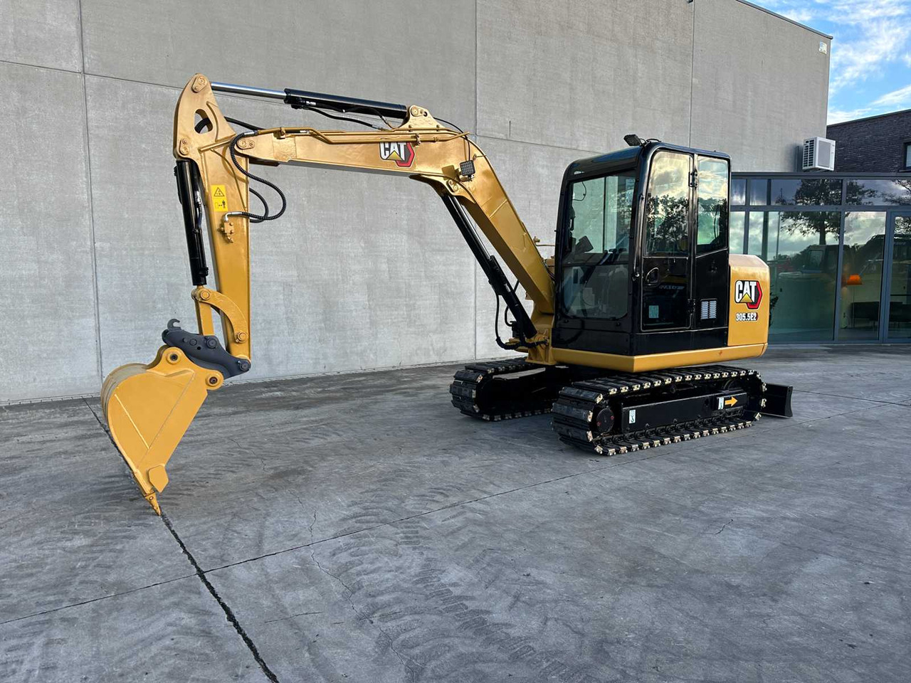 CATERPILLAR - 2015 - 305.5E2 - MIDI EXCAVATOR - Bager: slika CATERPILLAR - 2015 - 305.5E2 - MIDI EXCAVATOR - Bager CATERPILLAR - 2015 - 305.5E2 - MIDI EXCAVATOR - Bager: slika CATERPILLAR - 2015 - 305.5E2 - MIDI EXCAVATOR - Bager