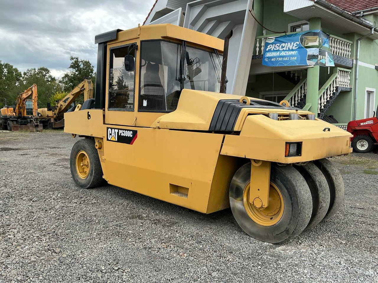Pneumatski valjak Caterpillar PS 300C: slika Pneumatski valjak Caterpillar PS 300C